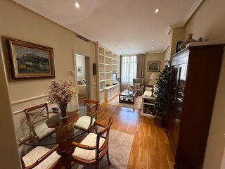 Piso en alquiler en La Dreta de l'Eixample en Barcelona