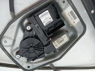 ELEVALUNAS DELANTERO IZQUIERDO VOLKSWAGEN GOLF V BERLINA (1K