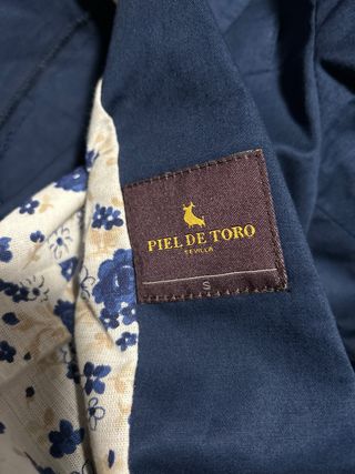 Americana blanca mujer