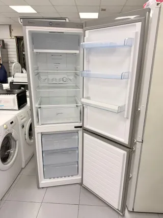 Nevera Combi Balay 1.85m con garantia