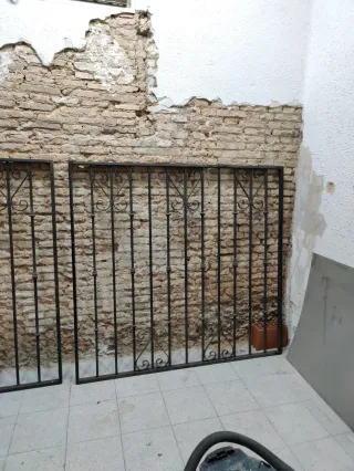 2 Rejas 169'5x160'5 Negro pintadas al horno