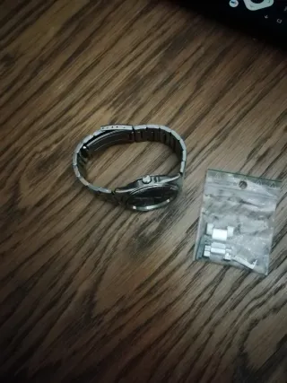 Orologio Casio Uomo Nero e Argento + maglie