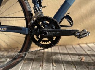 Bicicleta Gravel Focus 6.8