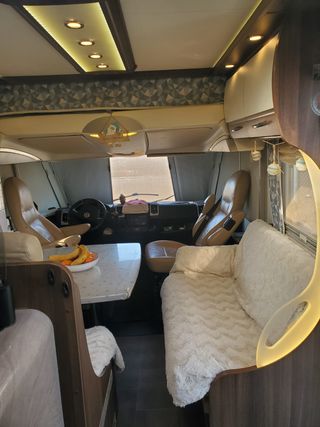 Autocaravana Burstner Elegance 8.90I