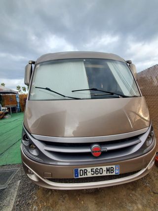 Autocaravana Burstner Elegance 8.90I