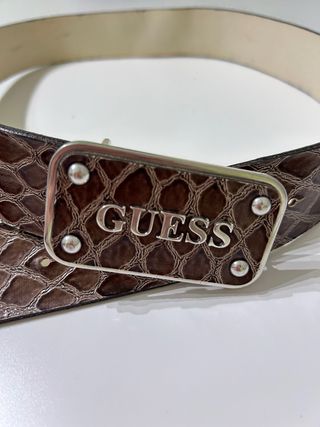 Cinturone Guess Donna Marrone con Fibbia Argentata