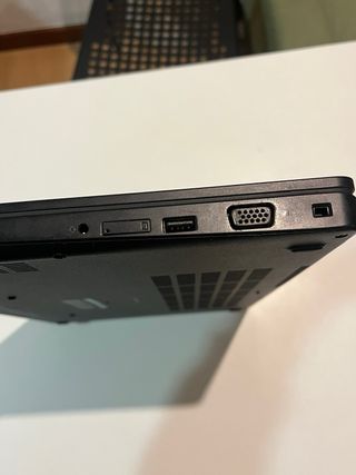 Portátil Dell Precision 3520
