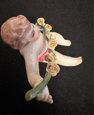 Figura niño porcelana Capodimonte