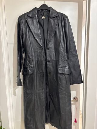 Abrigo de piel largo negro