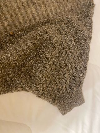 Rebeca lana calada plata hilo brillante