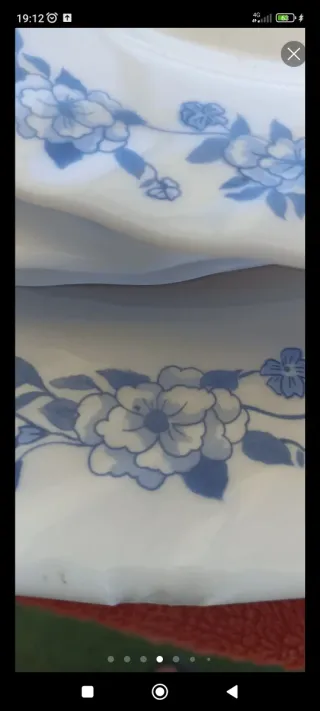 Fuente Arcopal Flores Azules