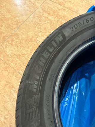 Neumatico Michelin Coche 205/60 R16 92V
