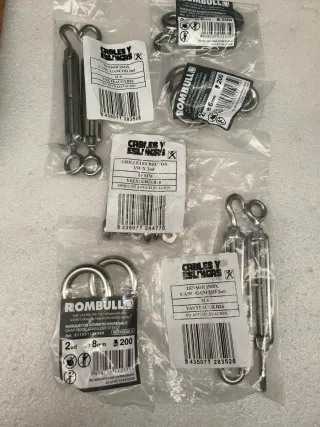 Acciaio inox, anelli di ritenuta, moschettoni da pompiere e tenditori