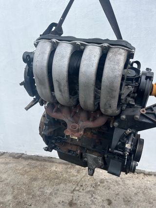 Motor t9a bomba injectora bosch 221000km
