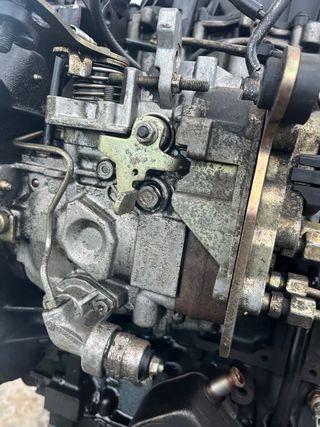 Motor t9a bomba injectora bosch 221000km