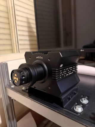 Base Moza R12 Direct Drive