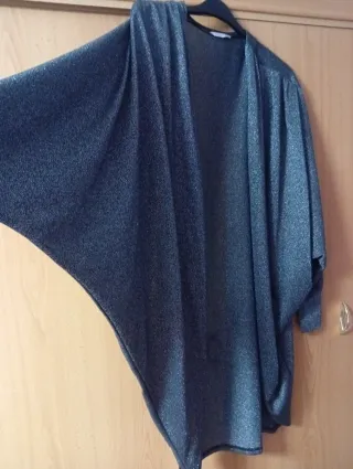 Chaqueta Chal Gris Brillante Talla Única
