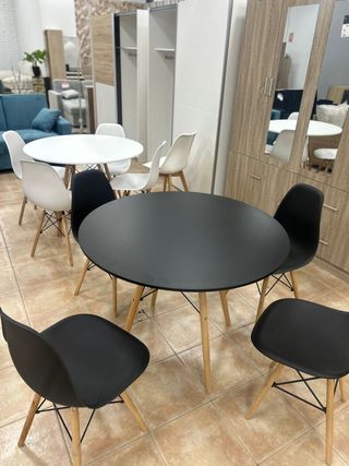 Tavolo da pranzo rotondo nero NUOVO - 4 sedie Nuove