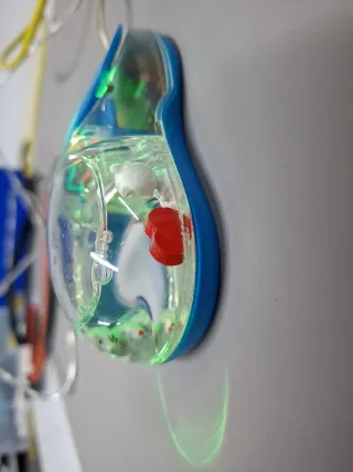 Rato 3D líquido azul com iluminação rgb