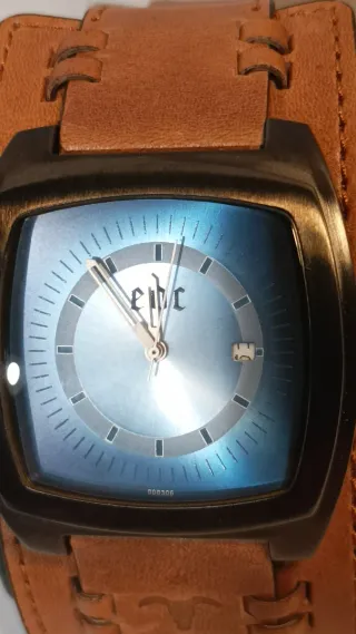 Reloj EDC Cuadrado Correa Marrón