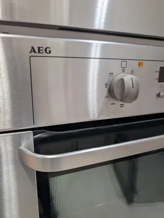 Horno AEG pirolítico