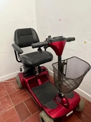 Scooter movilidad reducida 4 ruedas