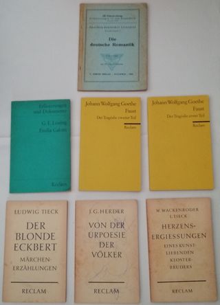 25 livros de bolso antigos da Editora Reclam