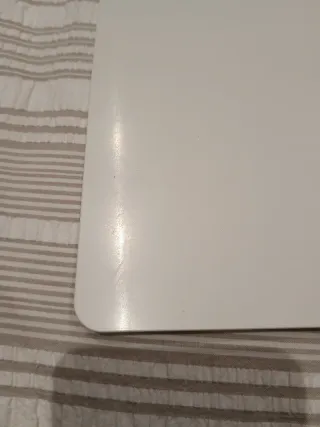 Protector mesa estudio Ikea blanco