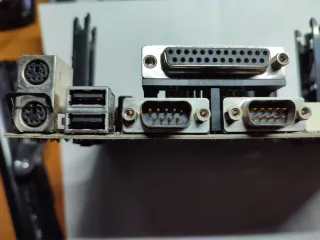 Scheda Madre FIC VB-601