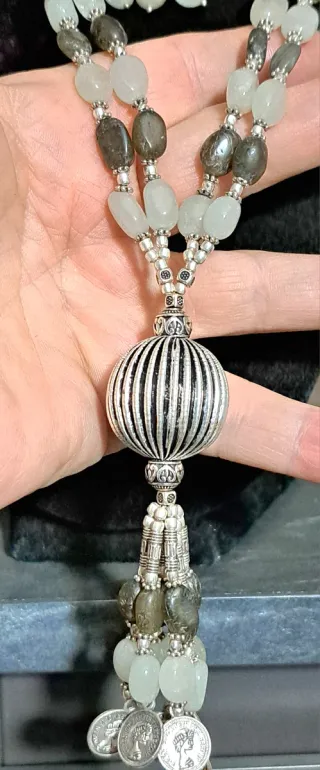 Collana e orecchini indiani prenhite argento india