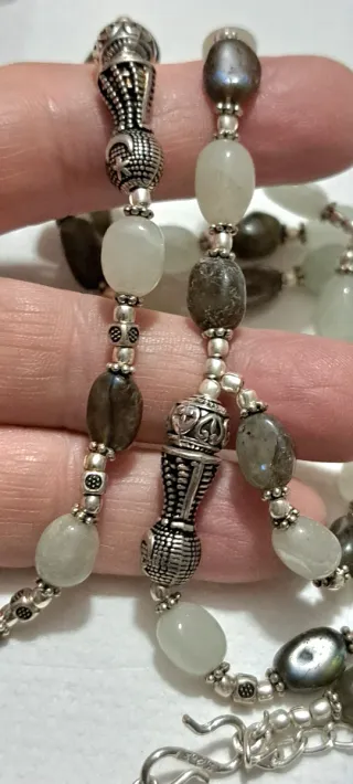 Collana e orecchini indiani prenhite argento india