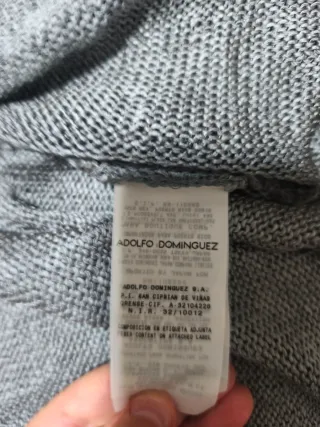 Chaqueta cruzada plateada con cinturón