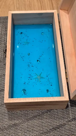 Cajita de madera mar resina epoxi