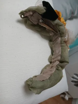 Diadema y cinturón floral terciopelo verde