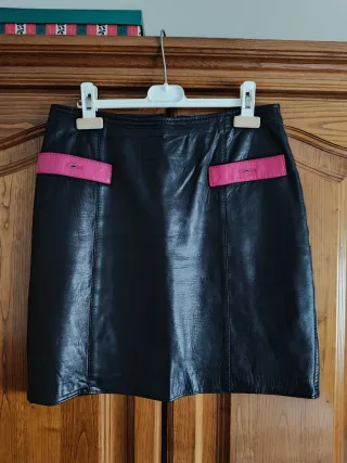 Falda de cuero vintage