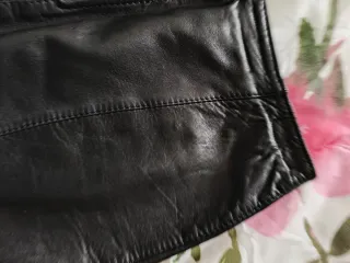 Falda de cuero vintage