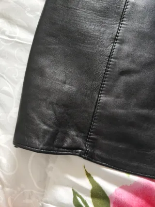 Falda de cuero vintage