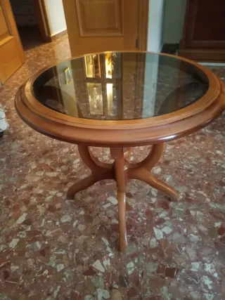 Mesa auxiliar redonda madera y cristal