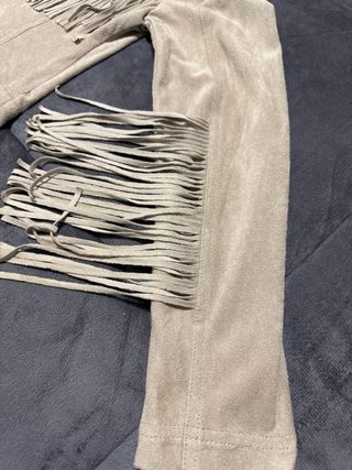 Chaqueta Hollister Beige con Flecos de antes