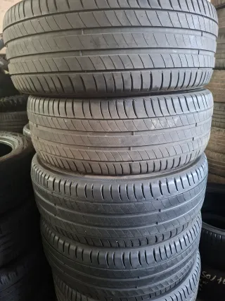 Neumáticos 225/50/18