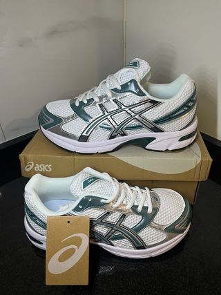 Zapatillas Asics GEL-1130 Hombre Plata y Blanco