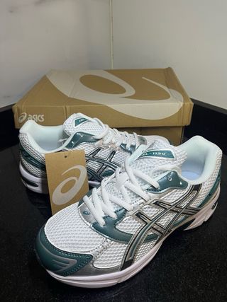 Zapatillas Asics GEL-1130 Hombre Plata y Blanco