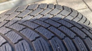 NEUMÁTICOS CONTINENTAL 225 45 17