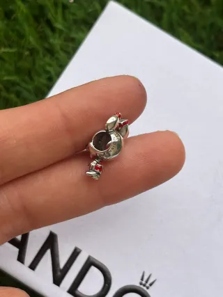 Charm Minnie Mouse de  Disney