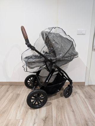 Cochecito Kinderkraft MOOV + Silla Carro