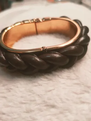 Pulsera Loewe Cuero Trenzado Dorado