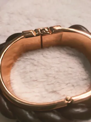 Pulsera Loewe Cuero Trenzado Dorado