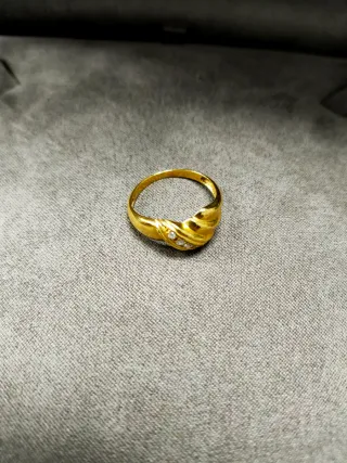 Anillo Oro 18k con Diamantes