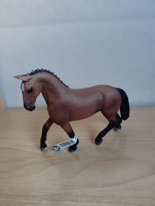 Yegua y Potro Hannoverianos Schleich