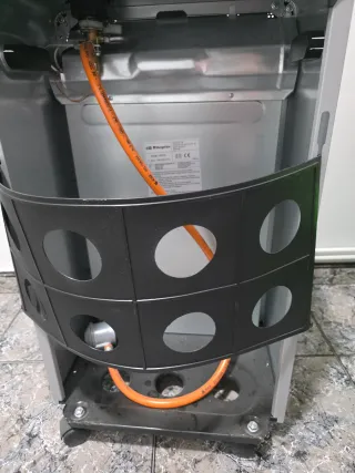 Estufa de gas Orbegozo casi nueva